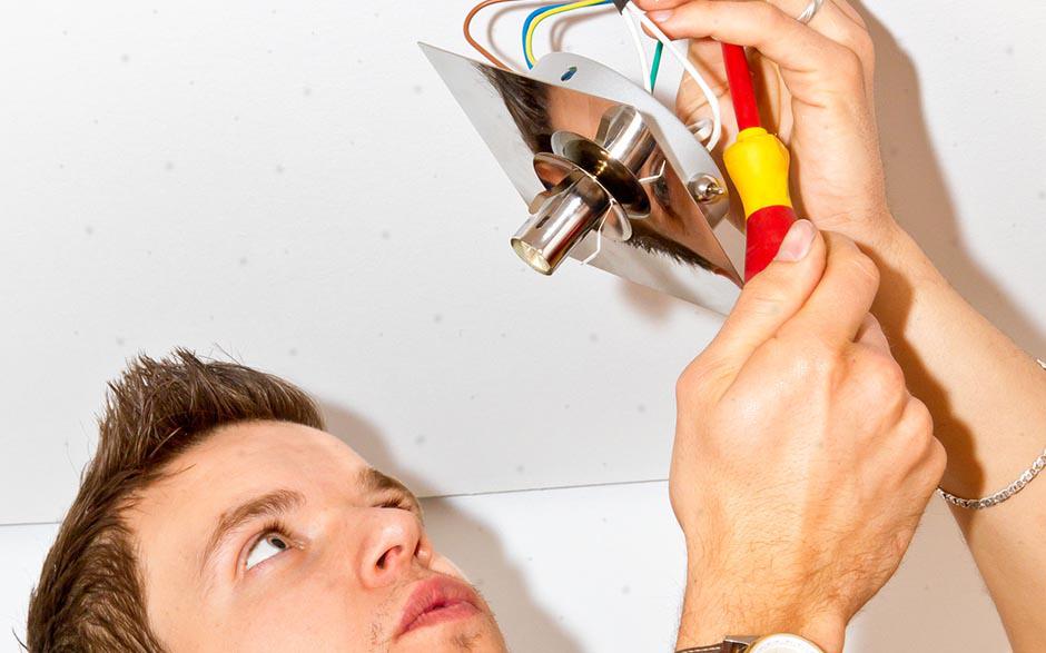 cherche électricien Meaux